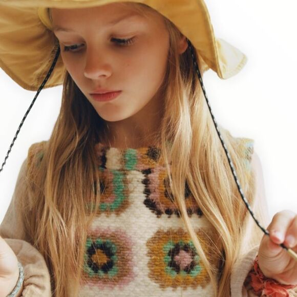 ZARA Kids | Olive Green | QUILTED BUCKET HAT WITH WIDE BRIM - Picture 4 of 5